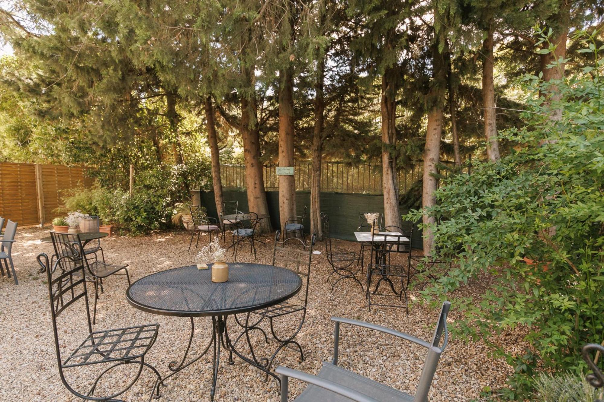 Bed and Breakfast Mas Saint-Ange Люнель Экстерьер фото