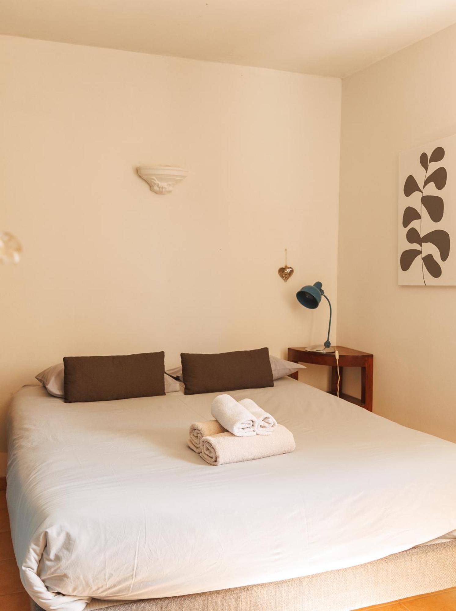 Bed and Breakfast Mas Saint-Ange Люнель Экстерьер фото